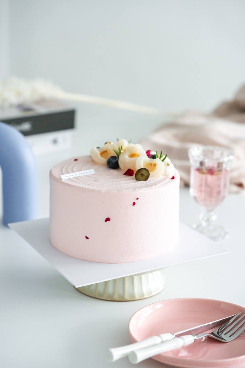 Rose Lychee Cake